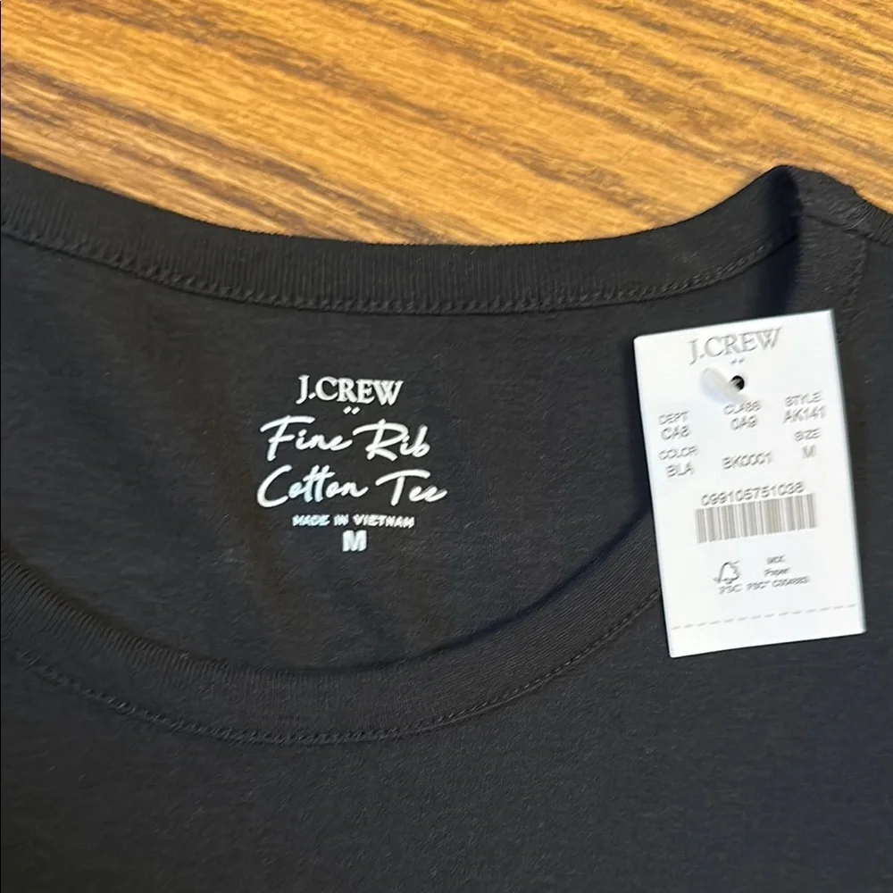 NWT J. Crew Factory Black Short Sleeve Tee; M - Picture 2 of 3